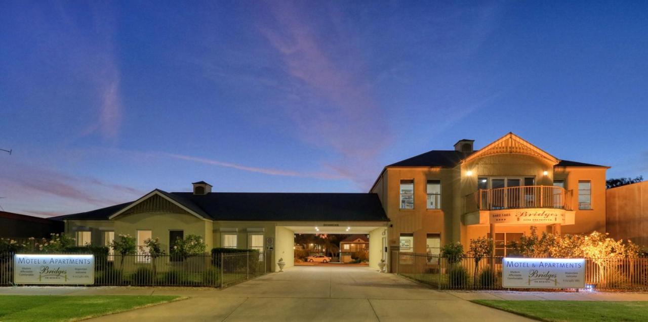 Aparthotel Bridges On Meninya & Moama